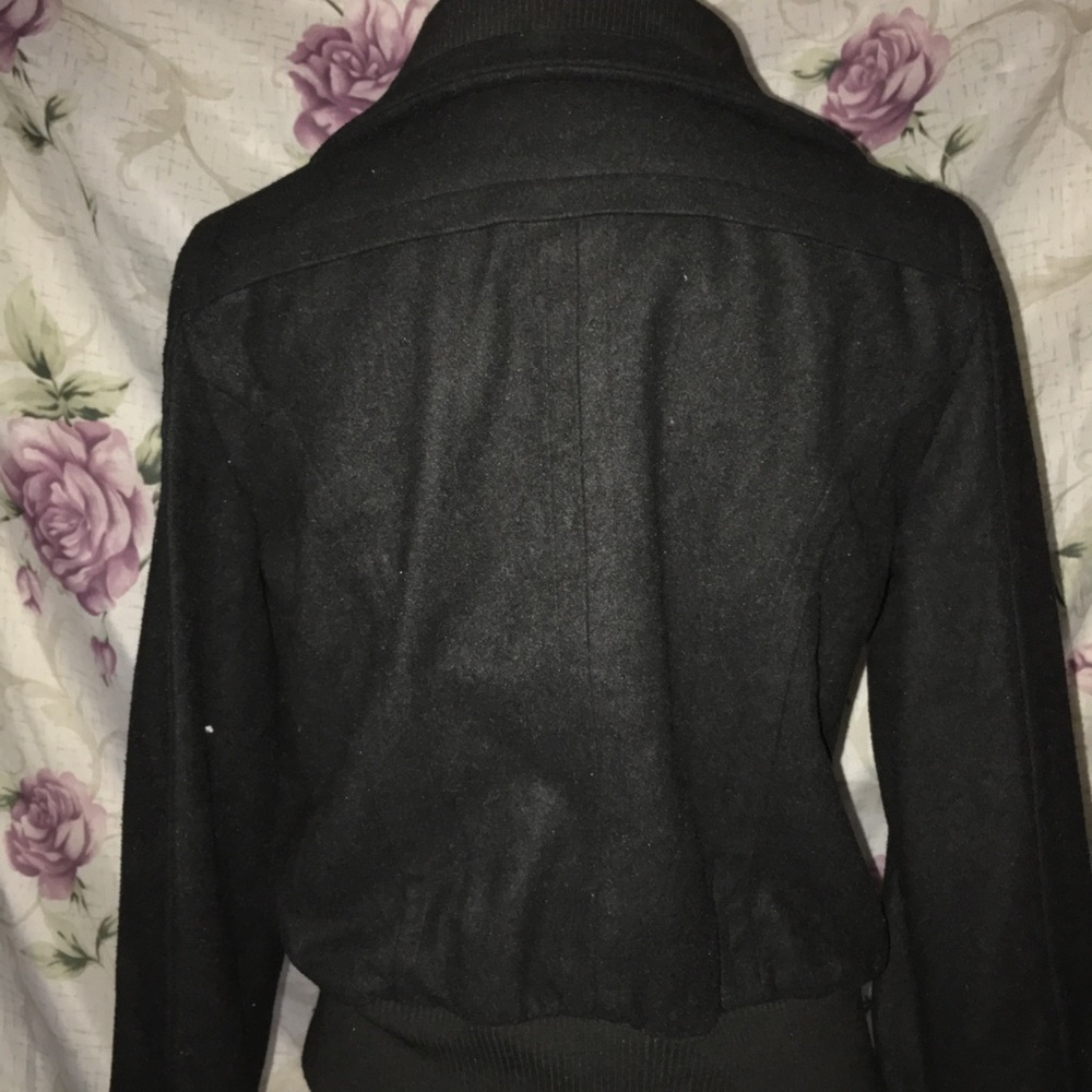 Jacket - Picture 3 of 5